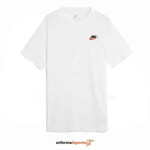 CAMISETA HOMBRE NIKE SPORTSWEAR CLUB | WHITE/BLACK/UNIVERSITY RE