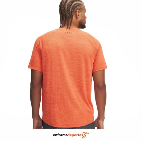 CAMISETA HOMBRE UNDER ARMOUR TECH TEXTURED SS | FIRE/ARES RED/CASTLEROCK - Imagen 2